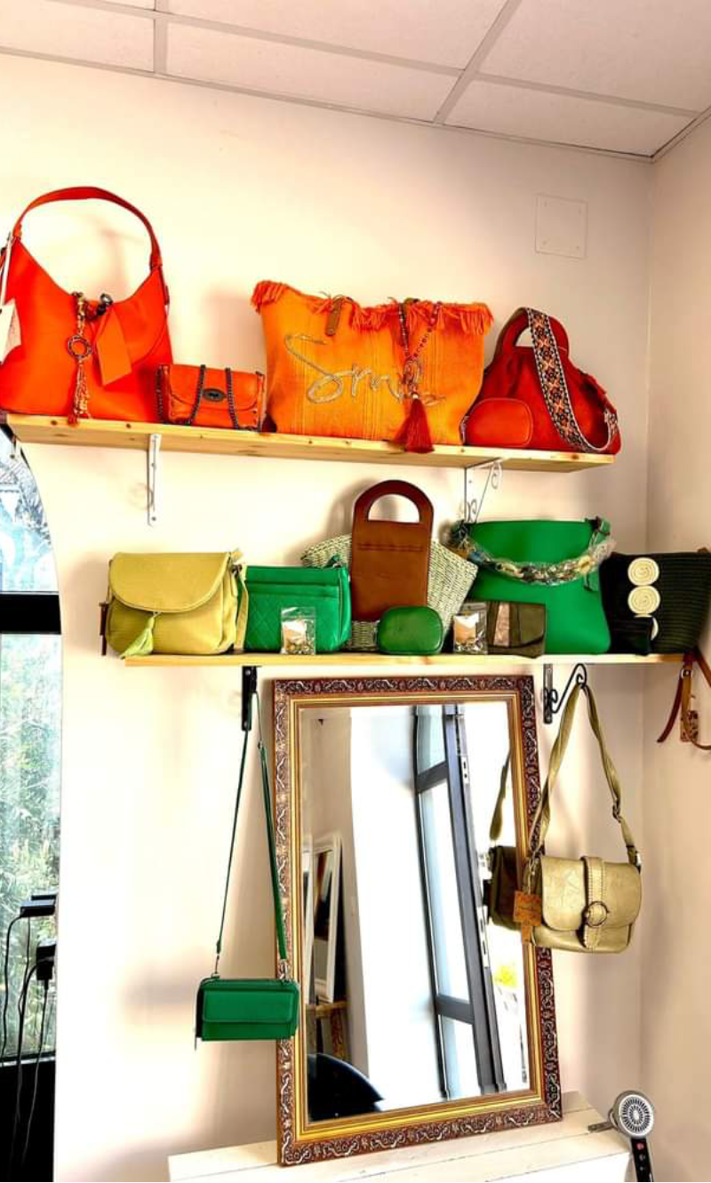 Maroquinerie coiffure eleganza 47